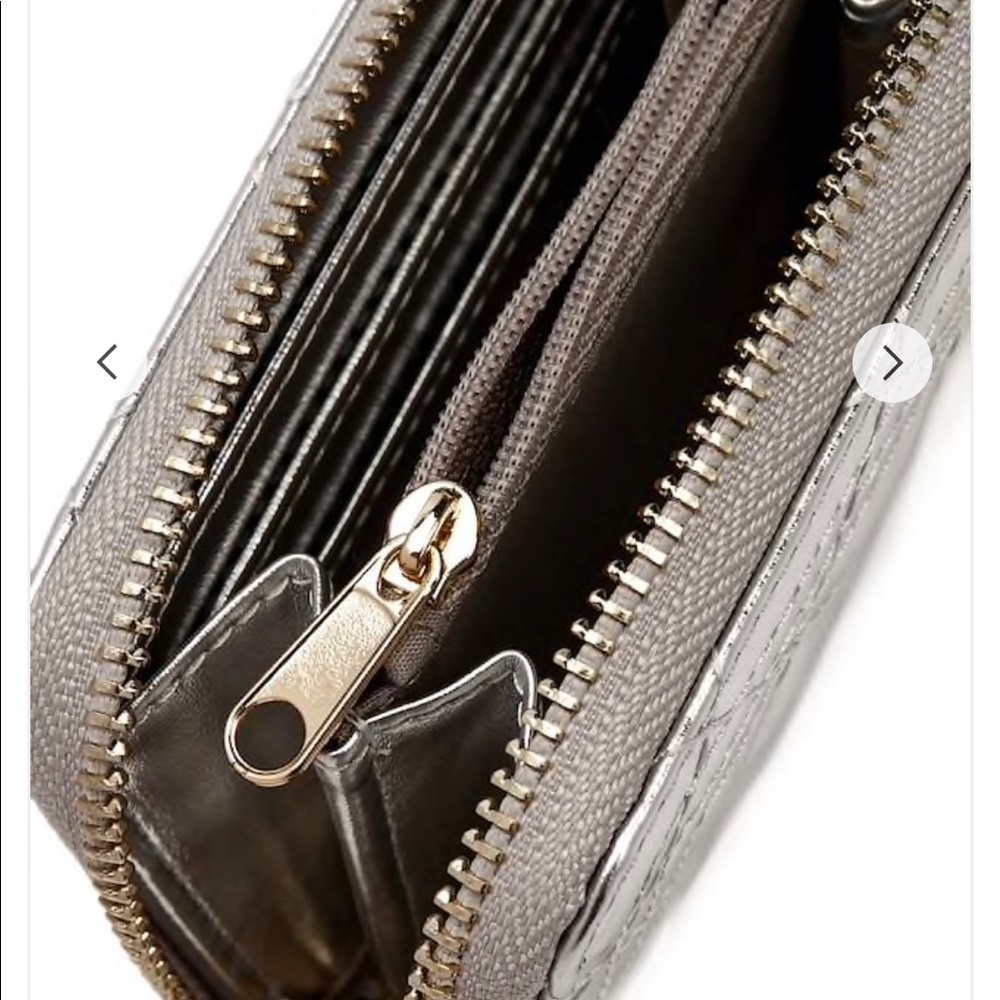 Silver Mini Wallet - Picture 3 of 7